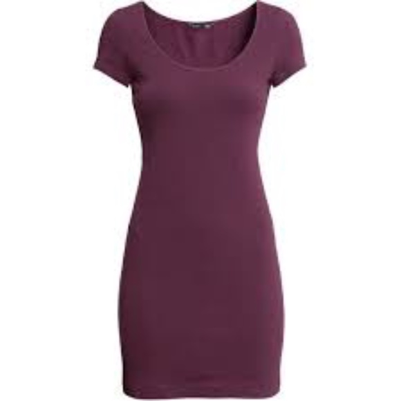 H&M Dresses & Skirts - H&M Casual Dress. Maroon, Burgundy. Small